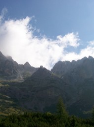 Dolomitas de Brenta. Valle de Ambiez Dolomitas de Brenta. Valle de Ambiez