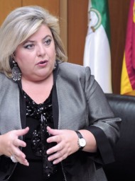 Entrevista a Clara Aguilera, consejera de Agricultura y Pesca